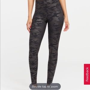 BRAND NEW Spanx matte faux leather leggings